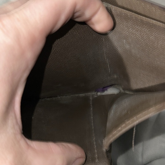 Louis Vuitton Damier men’s bifold wallet holds 8 cards has two bifolds nice - Picture 5 of 10